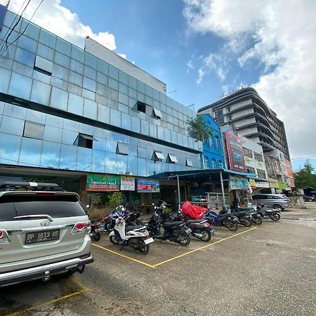 Oyo 92702 Minang Jaya Nagoya Exterior foto